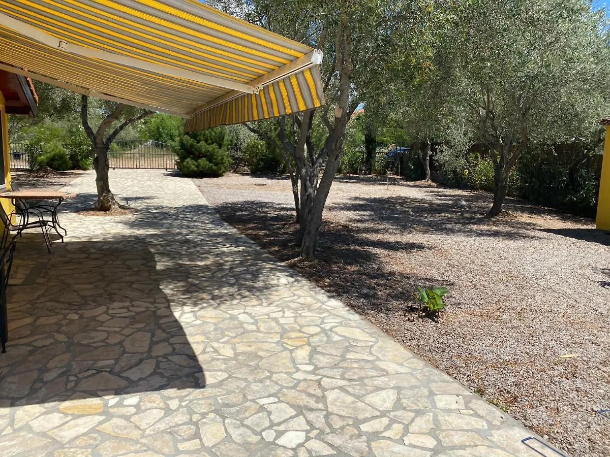 Holiday House Krk Vrh  Vrh (Krk)